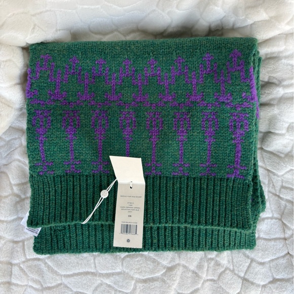 Tory Burch Accessories - Tory Burch Merino Fair Isle Scarf Dark Ceramic Green